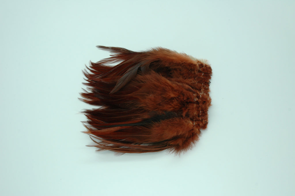 Strung Rooster Saddles Long - Natural Brown