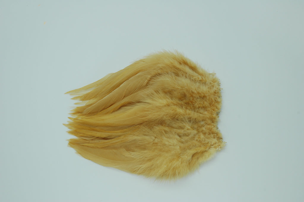 Strung Rooster Saddles Long - Tan